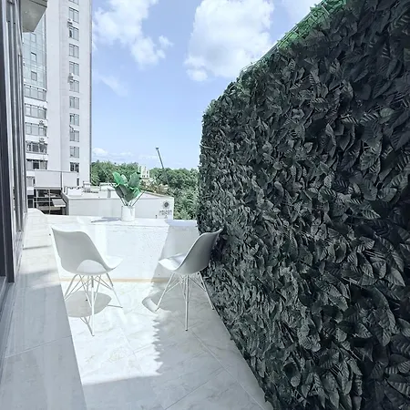 Apartment 71и3 *